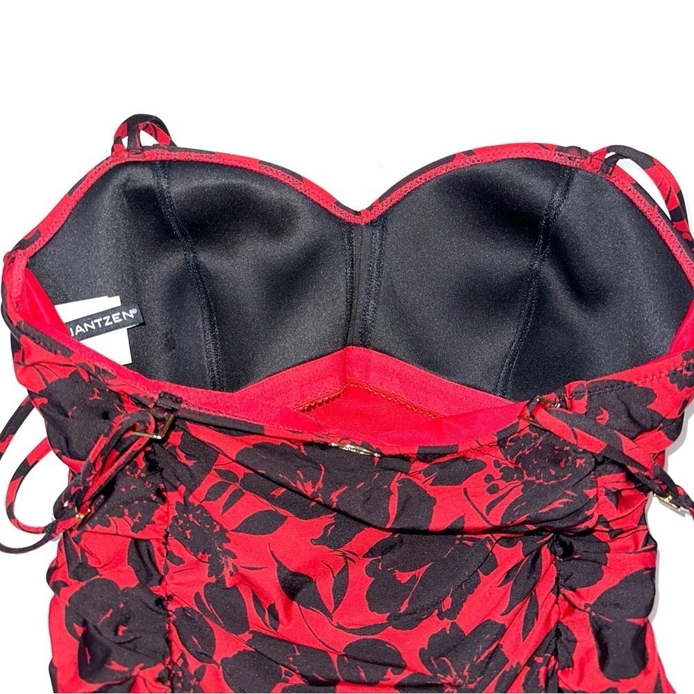 Jantzen Red And Black Ruched Floral Tankini Top - Picture 4 of 7